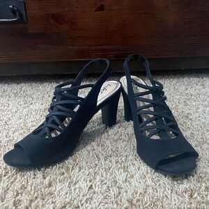 Women’s 6 Life Stride Black Heals